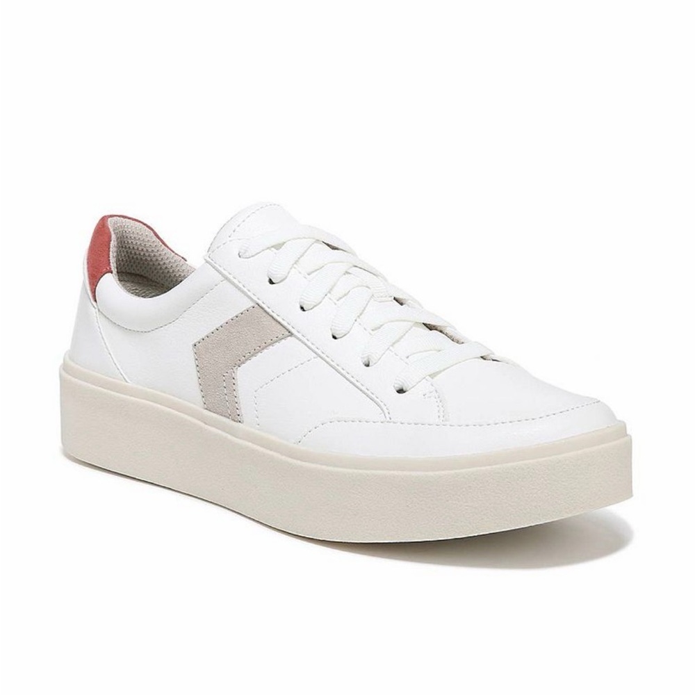 Dr. Scholl’s Madison Lace Sneaker